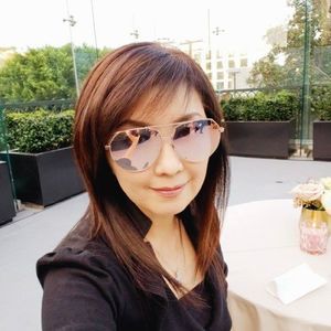 Meet your Posher, Kyong